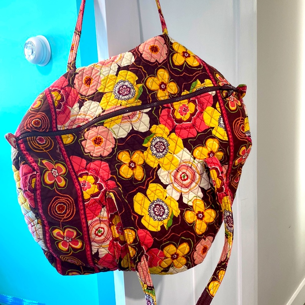 Vera Bradley Large Duffle EXCELLENT CONDITION!